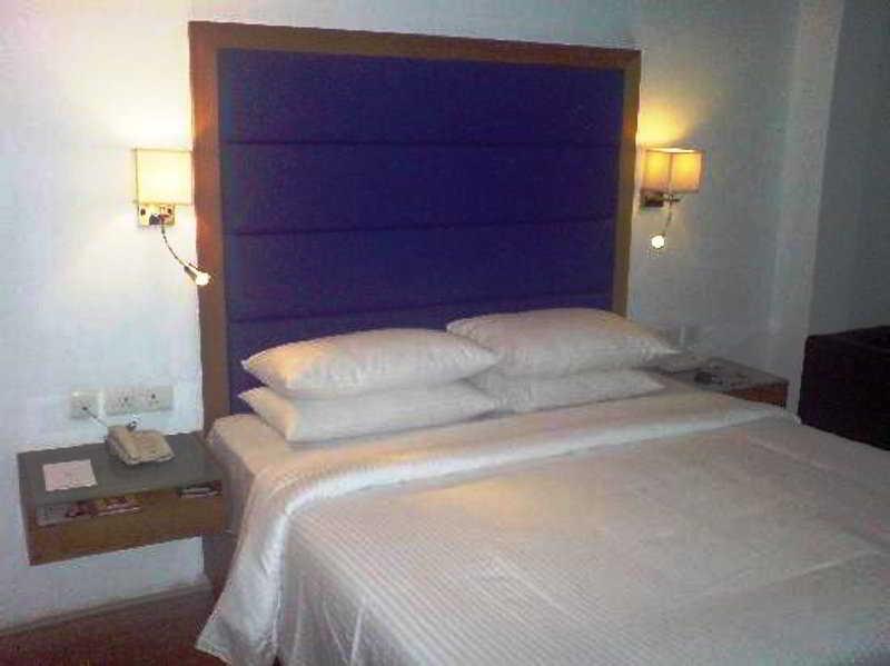 Peerless Hotel Haïdarabad Extérieur photo